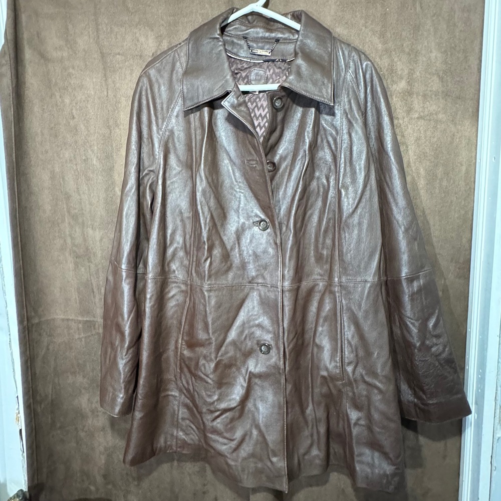 Wilsons Leather Brown Leather Jacket Coat Women's 2X Plus Size Button Front